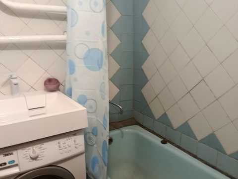 квартира за адресою В'ячеслава Чорновола вул. (Гмирьова), 11