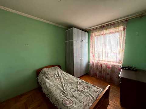 квартира за адресою Павла Тичини вул., 13