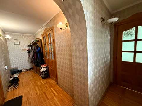 квартира за адресою Павла Тичини вул., 13