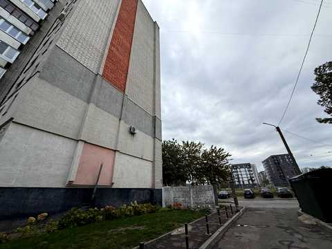 квартира за адресою Павла Тичини вул., 13