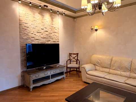 квартира за адресою Михайла Грушевського вул., 26