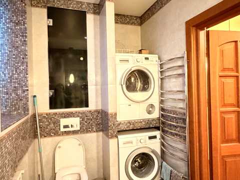 квартира за адресою Михайла Грушевського вул., 26