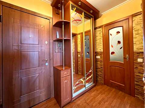 квартира за адресою Богдана Хмельницького вул., 51-Г
