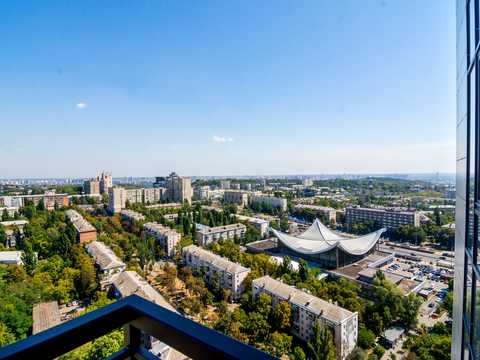 комерційна за адресою Джона Маккейна вул. (Івана Кудрі), 26