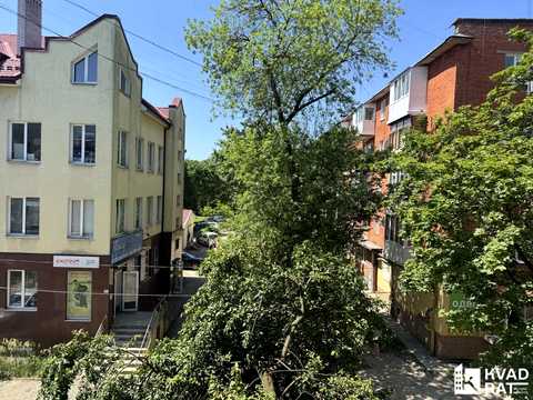 квартира за адресою Богдана Хмельницького вул., 1