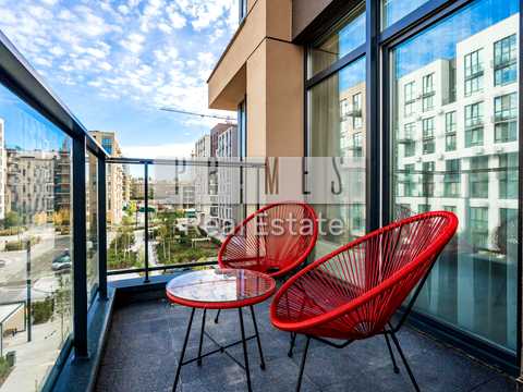 квартира за адресою Київ, Салютна вул., 2к18
