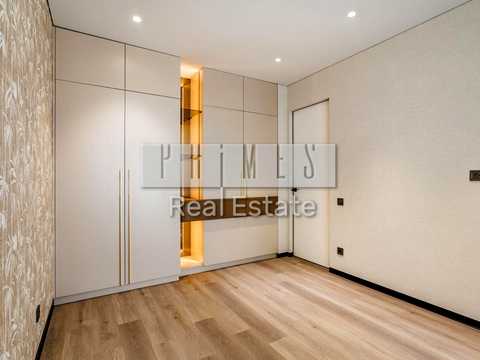 квартира за адресою Київ, Салютна вул., 2к18