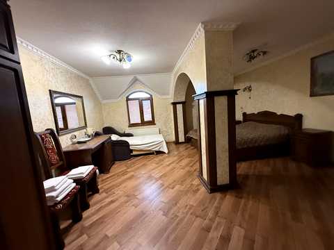 комерційна за адресою Сергія Дідича вул. (Гагаріна), 15