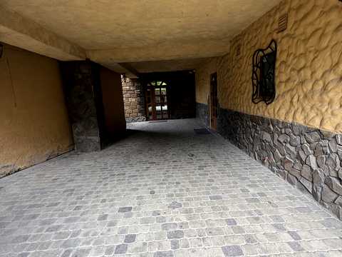 комерційна за адресою Сергія Дідича вул. (Гагаріна), 15