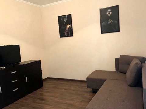 квартира за адресою Середньофонтанська вул., 19-А