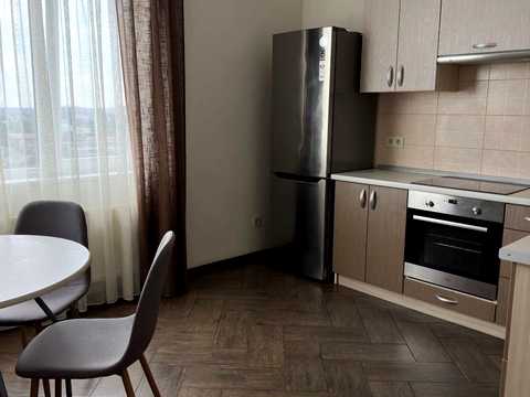 квартира за адресою Середньофонтанська вул., 19-А