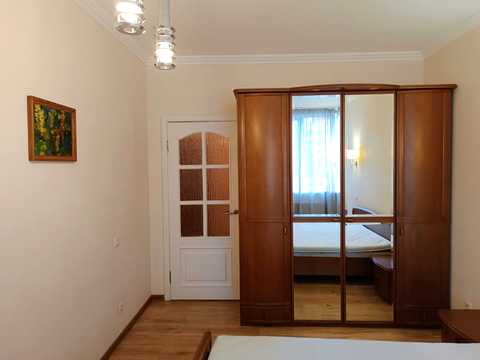 квартира за адресою Регенераторна вул., 4 к1