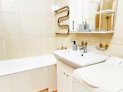 квартира по адресу Урловская ул., 23