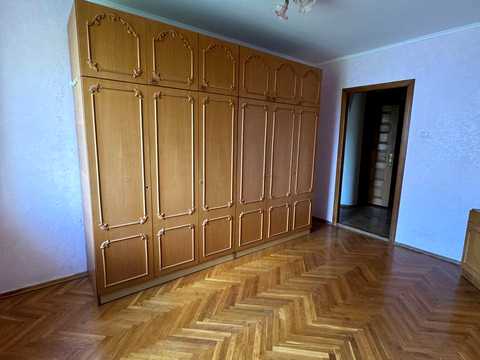 квартира за адресою Володимира Стельмаха вул. (Курчатова), 2