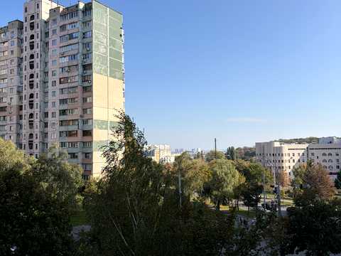 квартира за адресою Наталії Ужвій вул., 12