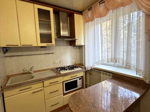 квартира за адресою Івана та Юрія Лип вул. (Гайдара), 10