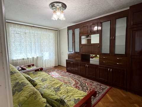 квартира за адресою Івана та Юрія Лип вул. (Гайдара), 10