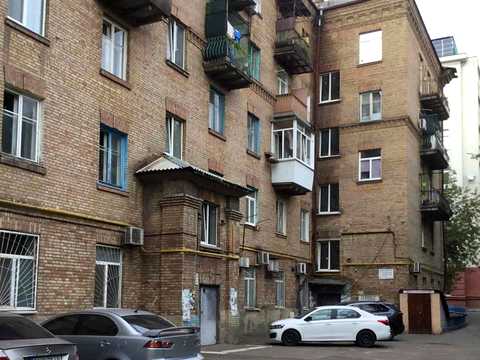 квартира за адресою Ярослава Гашека бульв., 16