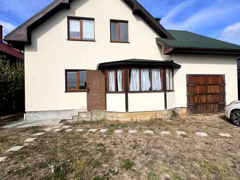 будинок за адресою с. Баранинці, Головна, 1