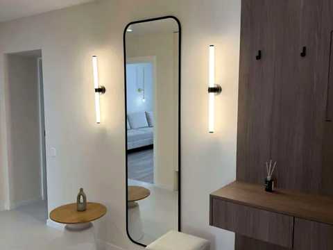 1878916796629551