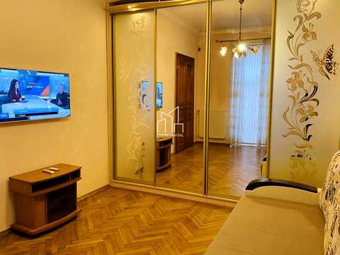 квартира по адресу Поповича ул., 17