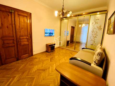 квартира по адресу Поповича ул., 17
