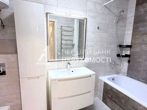 квартира за адресою Одеса, Жаботинського вул. (Пролетарская улица), 56а