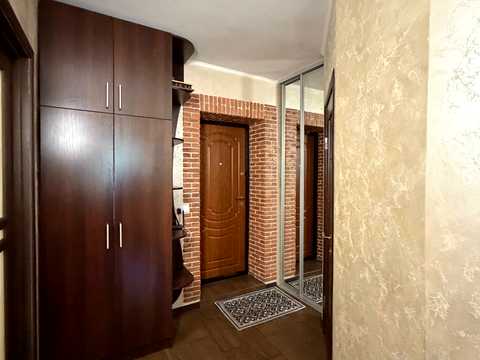 квартира по адресу Студентская ул., 5
