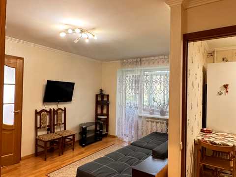 квартира за адресою Академіка Філатова вул., 8