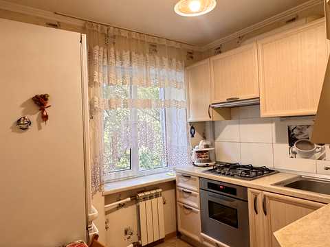 квартира за адресою Академіка Філатова вул., 8