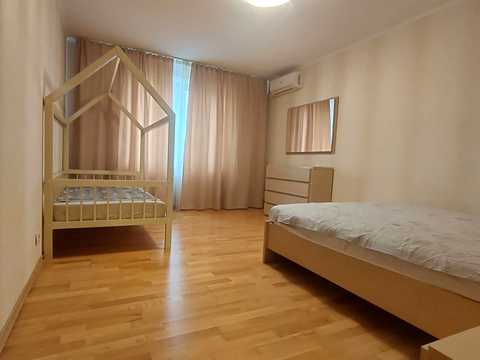 квартира за адресою Миколи Лаврухіна вул., 8