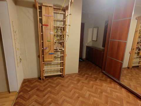 квартира за адресою Миколи Лаврухіна вул., 8