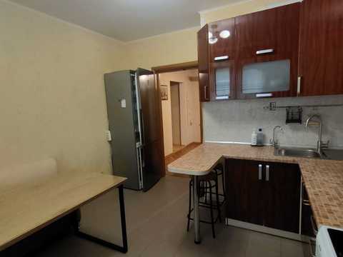 квартира за адресою Миколи Лаврухіна вул., 8