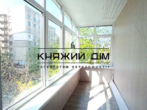 квартира за адресою Рибальська вул., 10