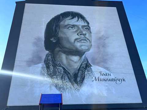 квартира за адресою Івано-Франківськ, Володимира Івасюка вул., 21-Г