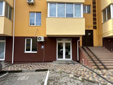 комерційна за адресою Тарасівська вул., 1