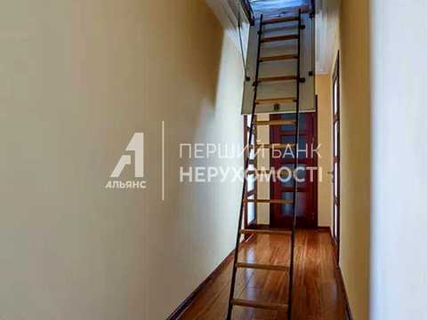 будинок за адресою Федорова Художника