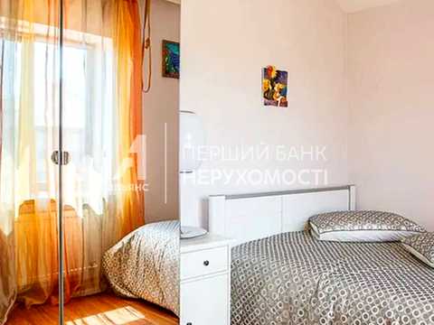 будинок за адресою Федорова Художника