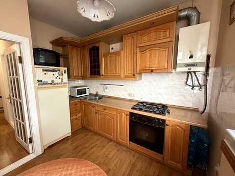 квартира за адресою Корабельна вул., 12