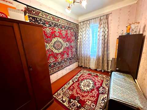 дом по адресу Патріарха Володимира Романюка ул. (Жовтнева)