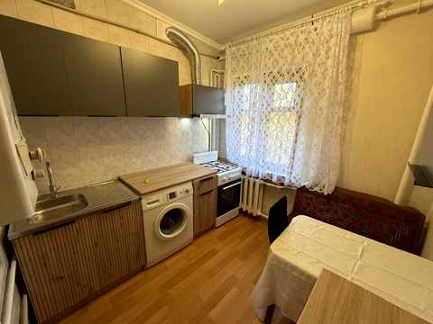 квартира по адресу Романа Кармена ул. (Романа Кармена), 15