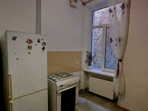 квартира за адресою Одеса, Середньофонтанська вул., 10