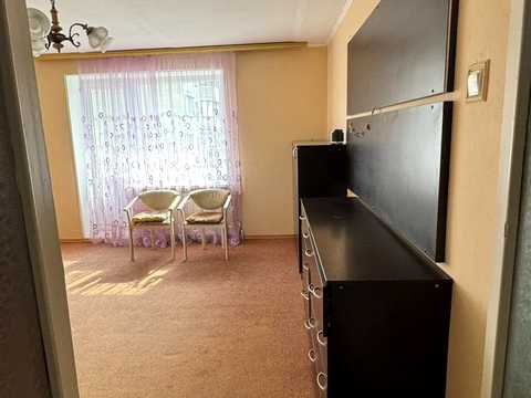 квартира за адресою Автозаводська вул., 7