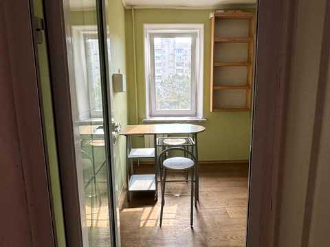 квартира за адресою Автозаводська вул., 7