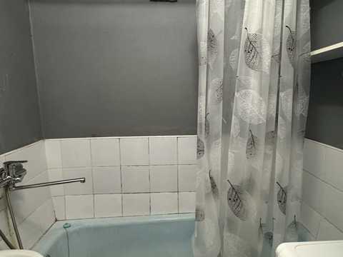 квартира за адресою Автозаводська вул., 7
