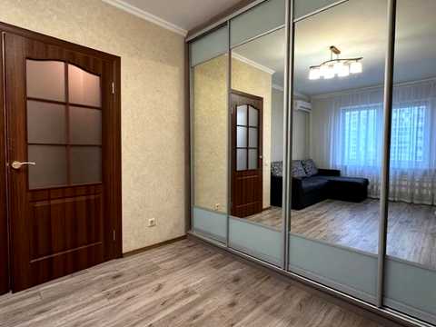 квартира за адресою Бориса Гмирі вул., 14-Б