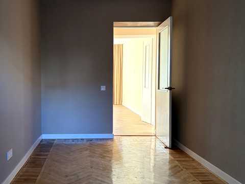 квартира по адресу 23 Августа ул., 70