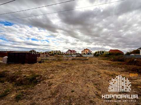 ділянка за адресою с. Баранинці, Заньковецької, 18