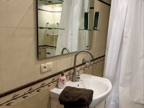 квартира за адресою Паркова вул., 75в