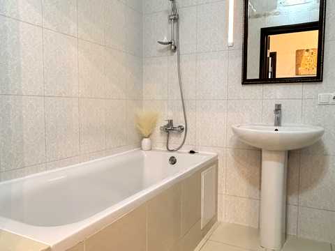 квартира за адресою Драгоманова вул., 2